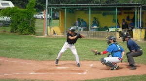 Baseball Davide Drusiani in gran spolvero in battuta_800x450