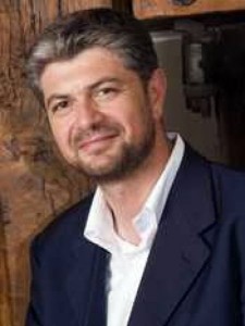 L'enologo Roberto Bruchi